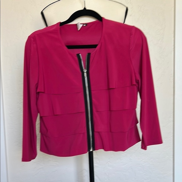 MSK Jackets & Blazers - MSK Pink Blazer with Black Zipper and Cropped Style